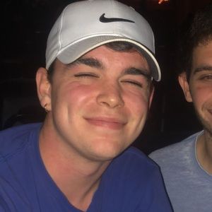 Meet your Posher, Christopher